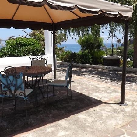 Case Vacanze Villa Lory Malfa  Eksteriør bilde
