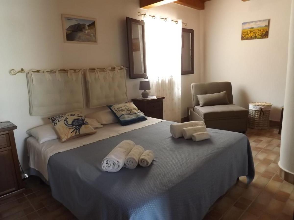 Case Vacanze Villa Lory Malfa  Eksteriør bilde