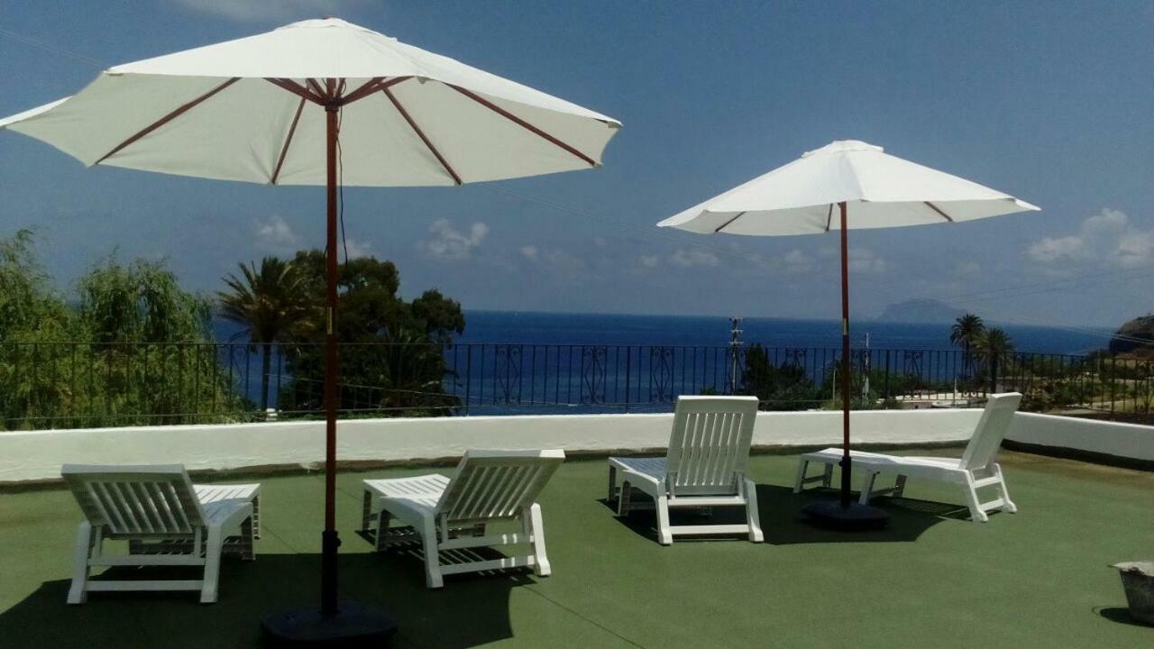 Case Vacanze Villa Lory Malfa  Eksteriør bilde